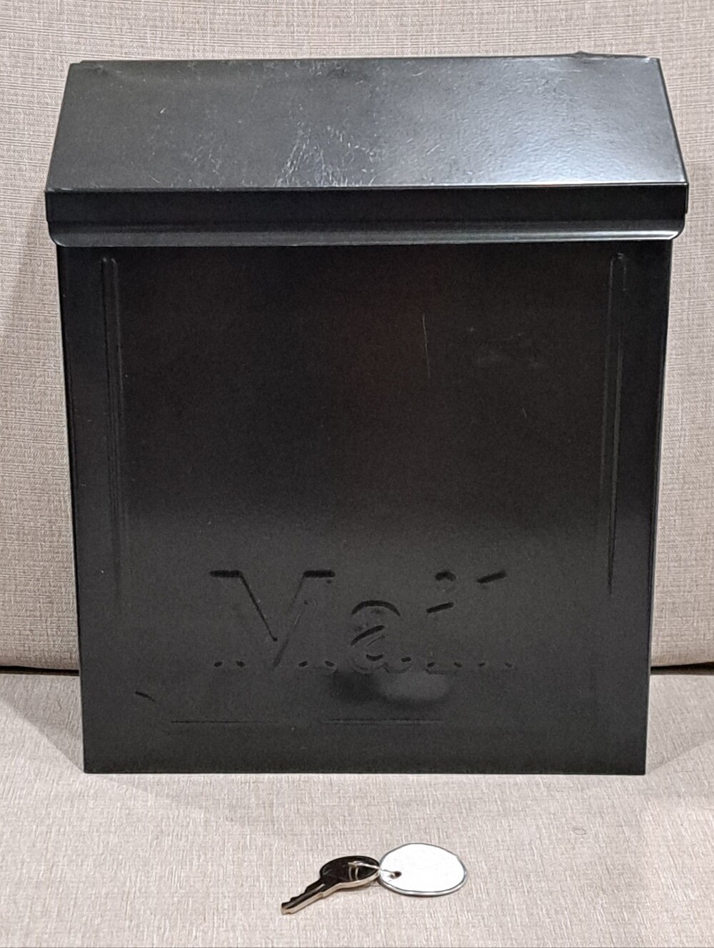 Gibraltar Locking Vertical Mailbox Townhouse Wall Mount Galvanized Steel Black